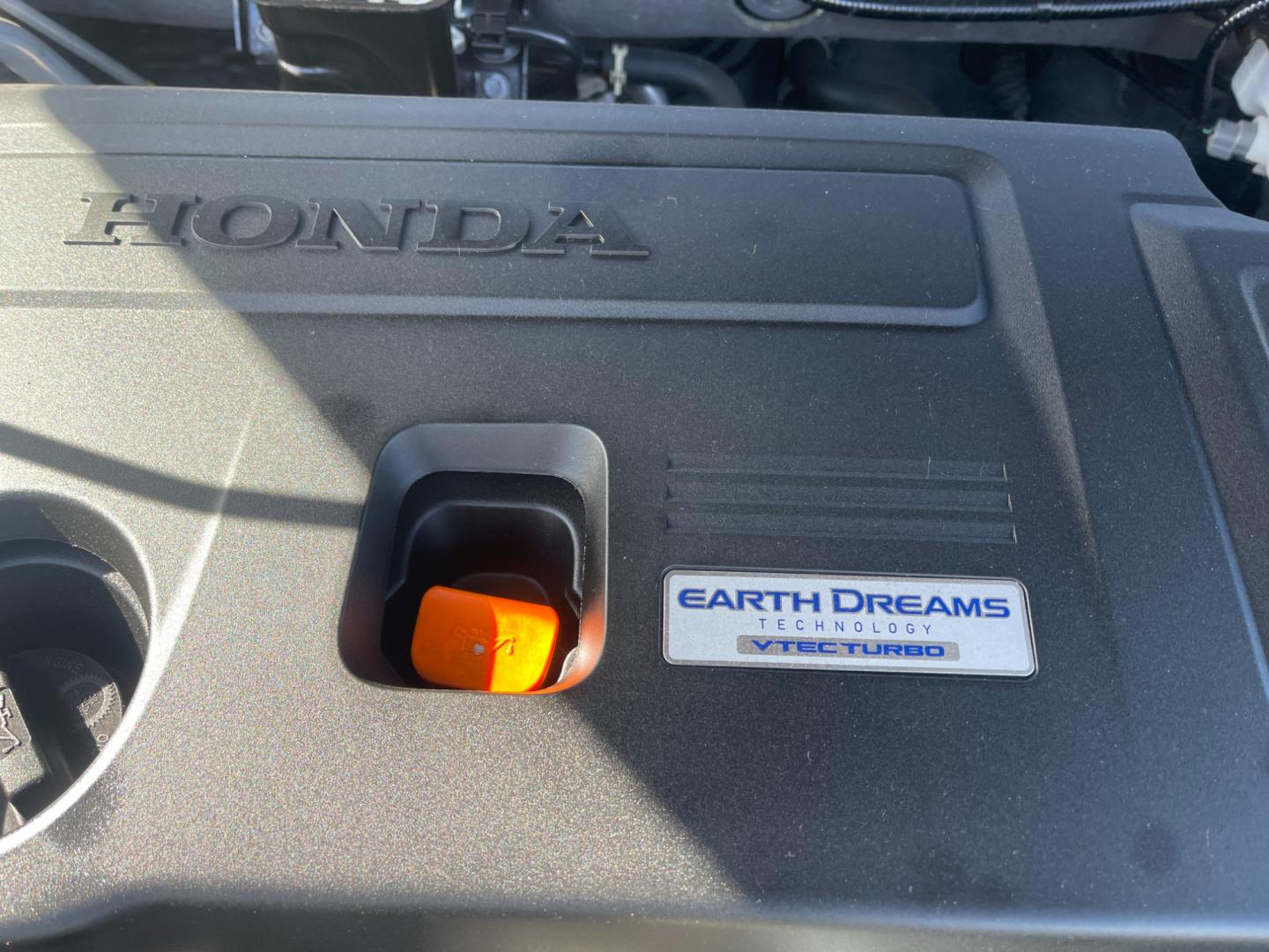 2020 Gray /Black Honda Accord Sport 2.0T (1HGCV2F39LA) with an 2.0L I4 DOHC 16V Turbo engine, 10 Speed Auto transmission, located at 11115 Chardon Rd. , Chardon, OH, 44024, (440) 214-9705, 41.580246, -81.241943 - Photo#15